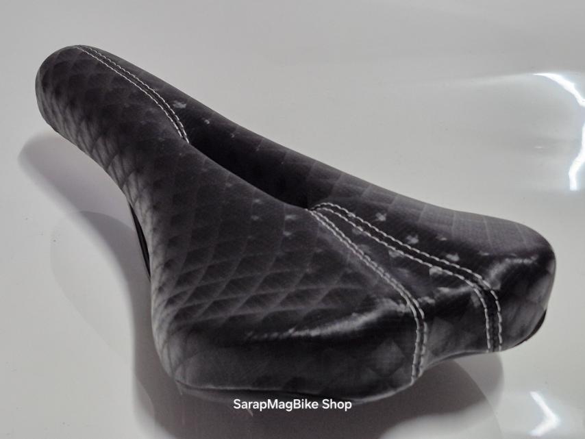 DIAMOND SADDLE