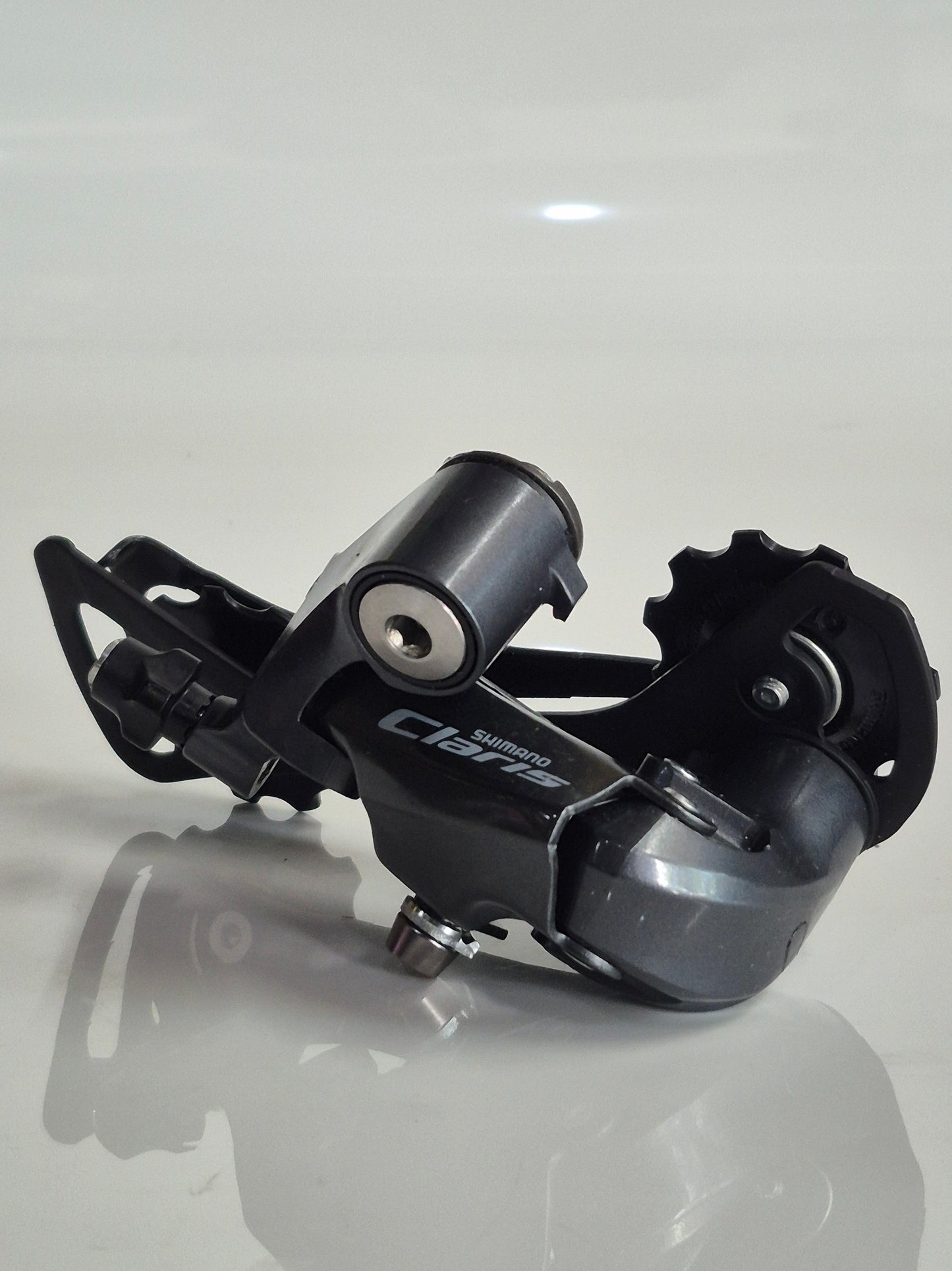 SHIMANO CLARIS R2000 REAR DERAILLEUR